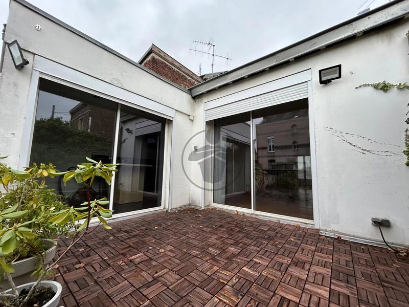 Maison - 158 m² - 5 pièces