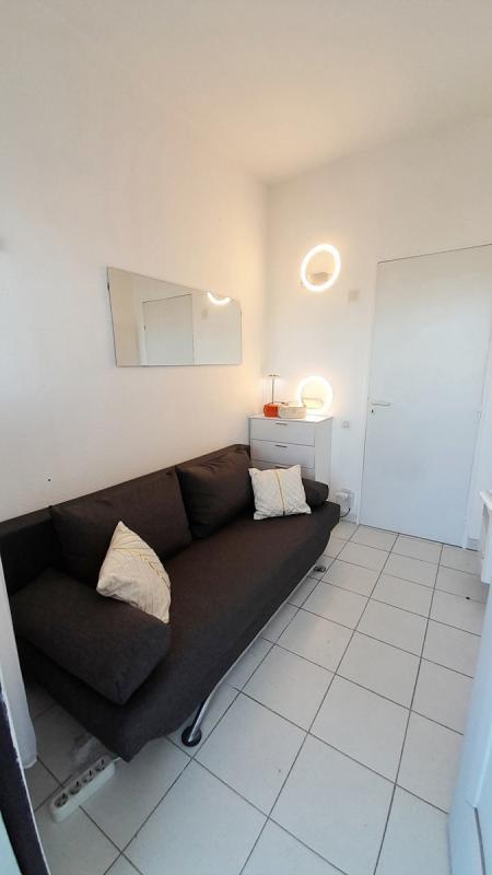 Studio - 25 m² - 1 pièce