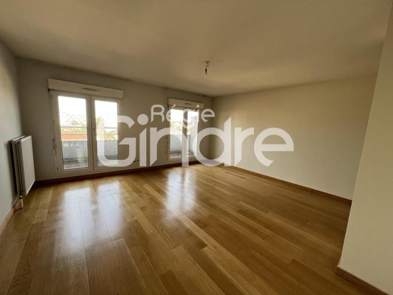 Appartement - 72 m² - 3 pièces