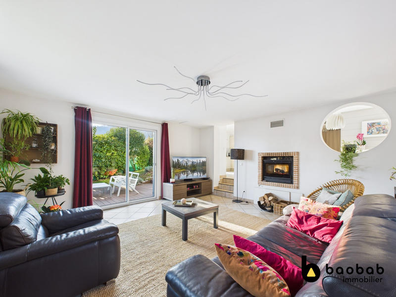 Villa - 115 m² - 6 pièces