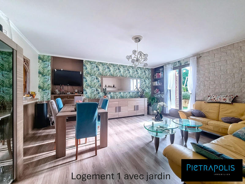 Maison - 493 m² - 10 pièces