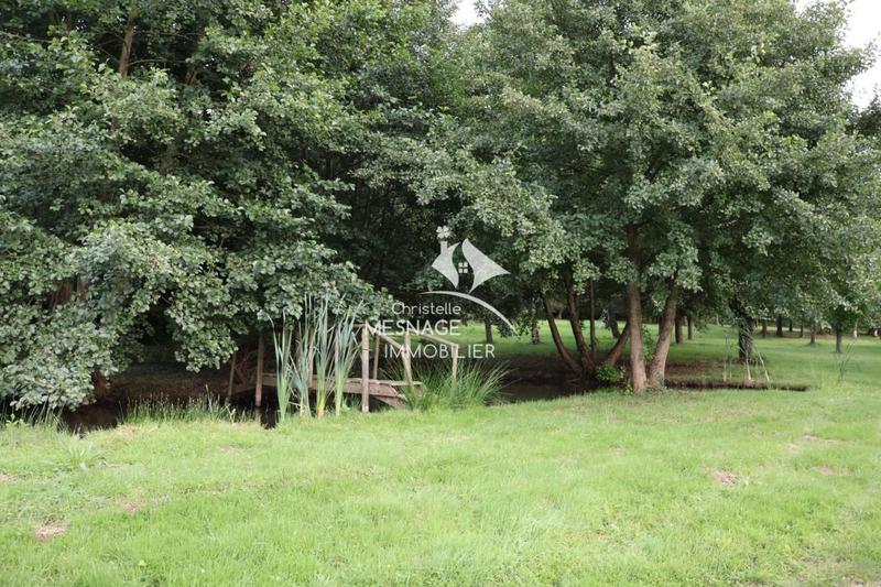 Longère - 280 m² - 8 pièces