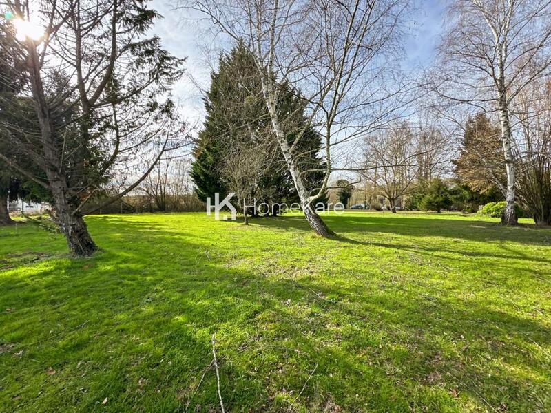 Maison - 202 m² - 5 pièces