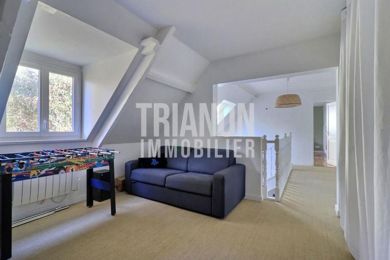 Maison - 161 m² - 7 pièces