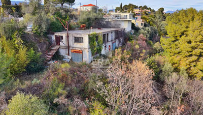 Maison - 500 m² - 12 pièces