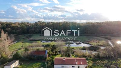 Maison - 93 m² - 6 pièces