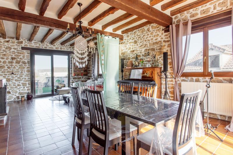 Villa - 373 m² - 10 pièces
