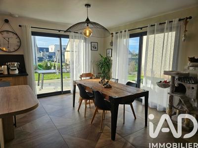 Maison - 109 m² - 5 pièces