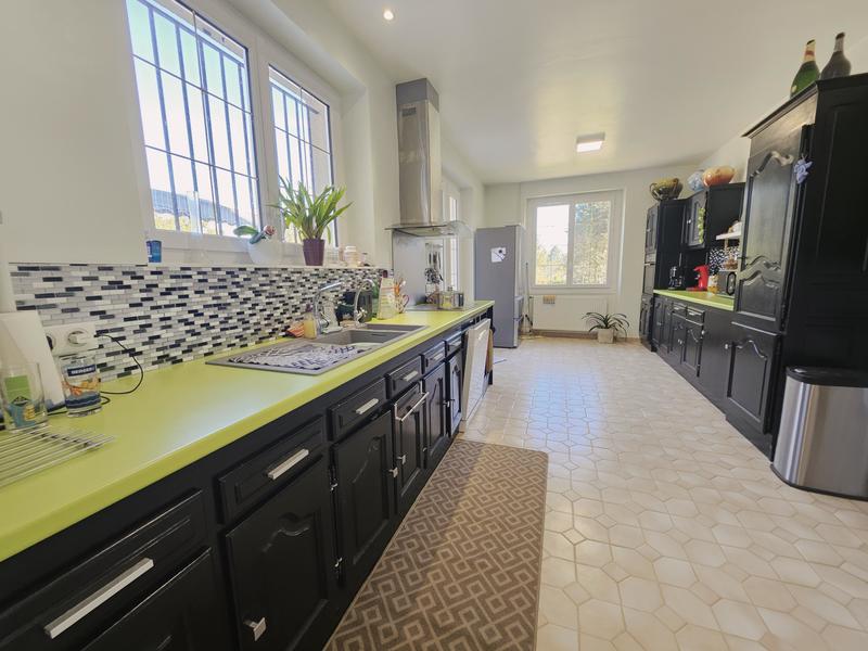 Maison ancienne - 285 m² - 8 pièces