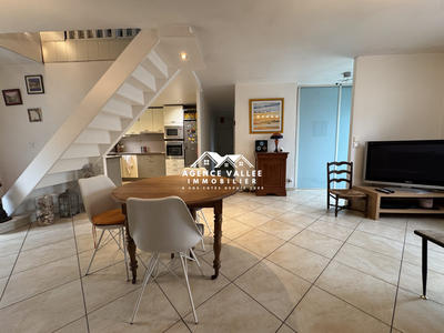 Maison - 102 m² - 6 pièces