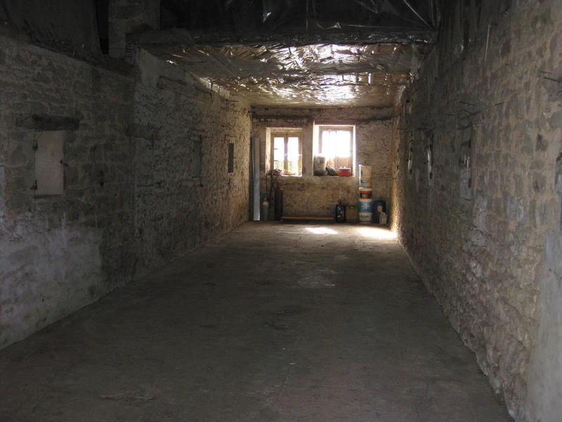 Maison - 150 m² - 1 pièce