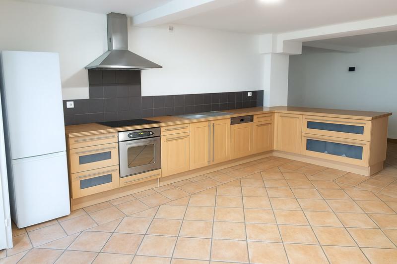 Maison - 265 m² - 9 pièces