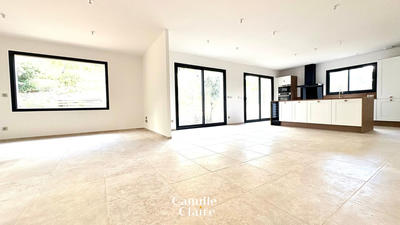 Maison - 130 m² - 6 pièces