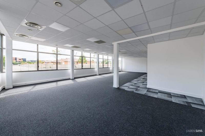 Bureau - 146 m²