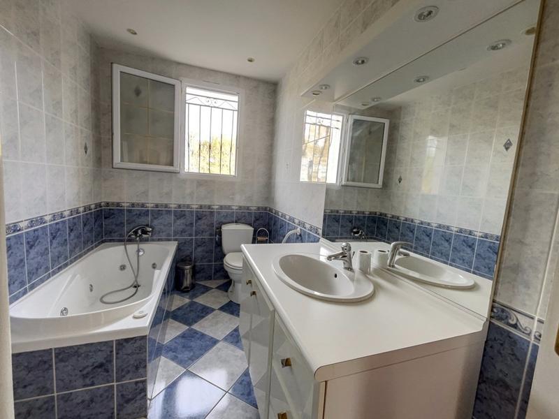 Maison - 113 m² - 4 pièces