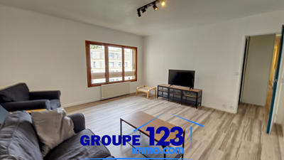 Appartement - 87 m² - 4 pièces