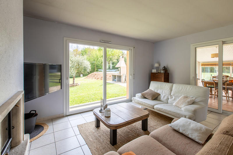 Maison - 137 m² - 5 pièces