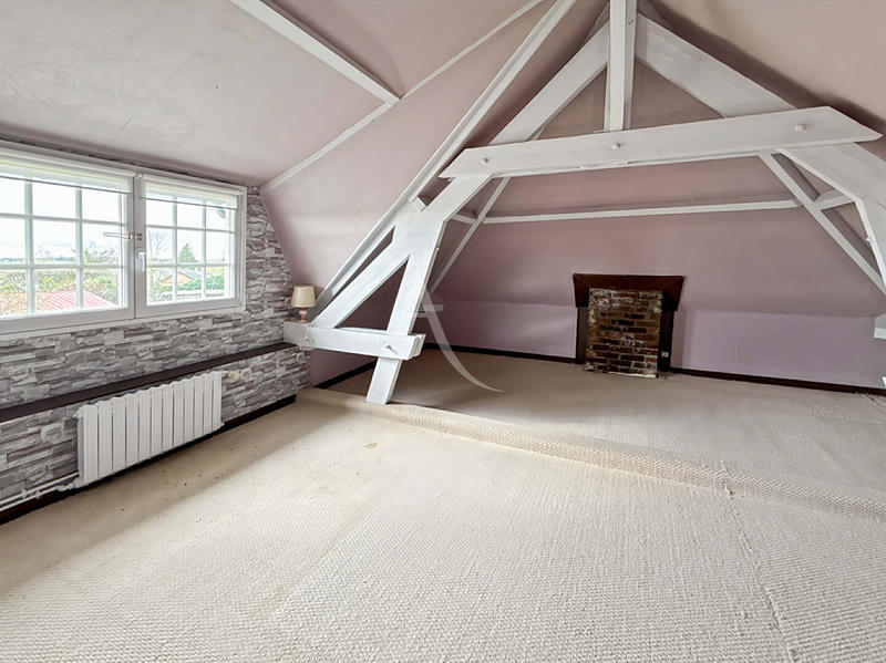 Maison - 204 m² - 7 pièces