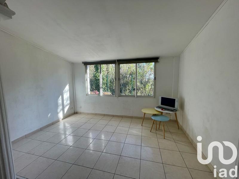 Maison - 180 m² - 9 pièces