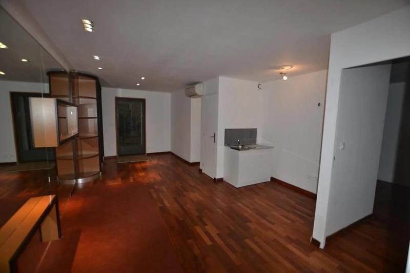 Immeuble - 155 m² - 7 pièces