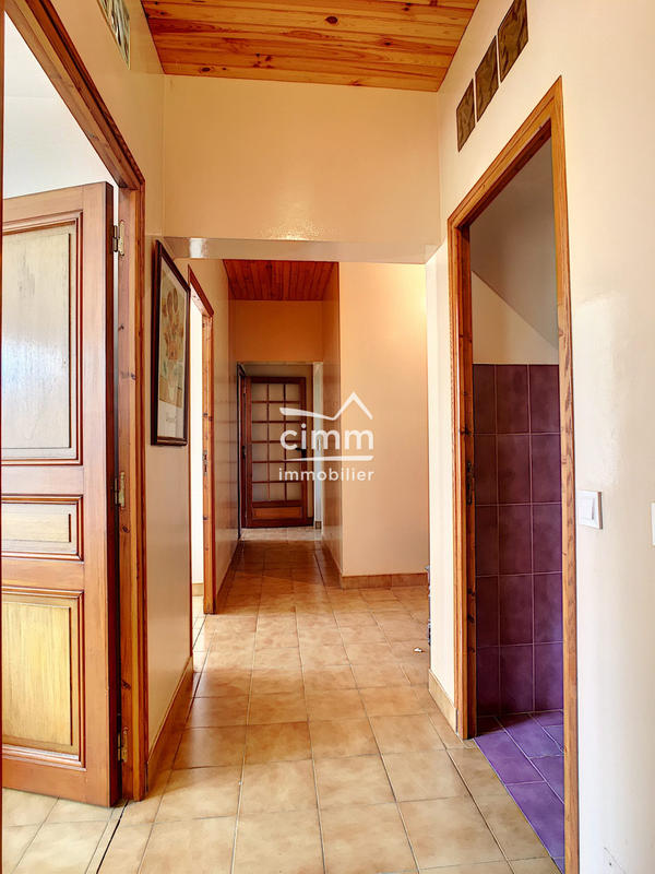 Maison - 111 m² - 4 pièces