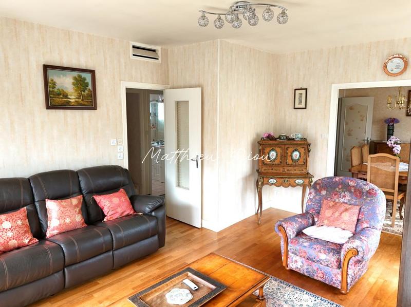 Maison - 106 m² - 6 pièces