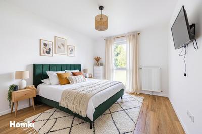 Appartement - 80 m² - 4 pièces