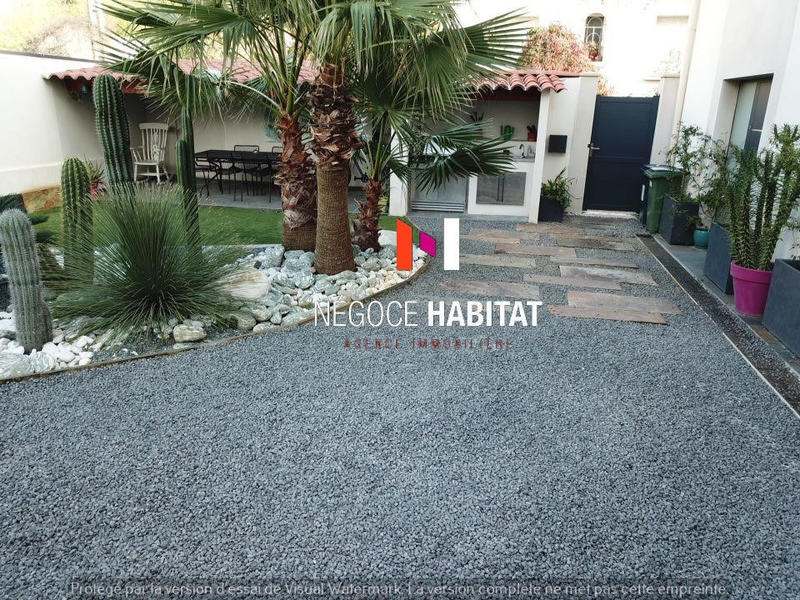 Villa - 182 m² - 7 pièces