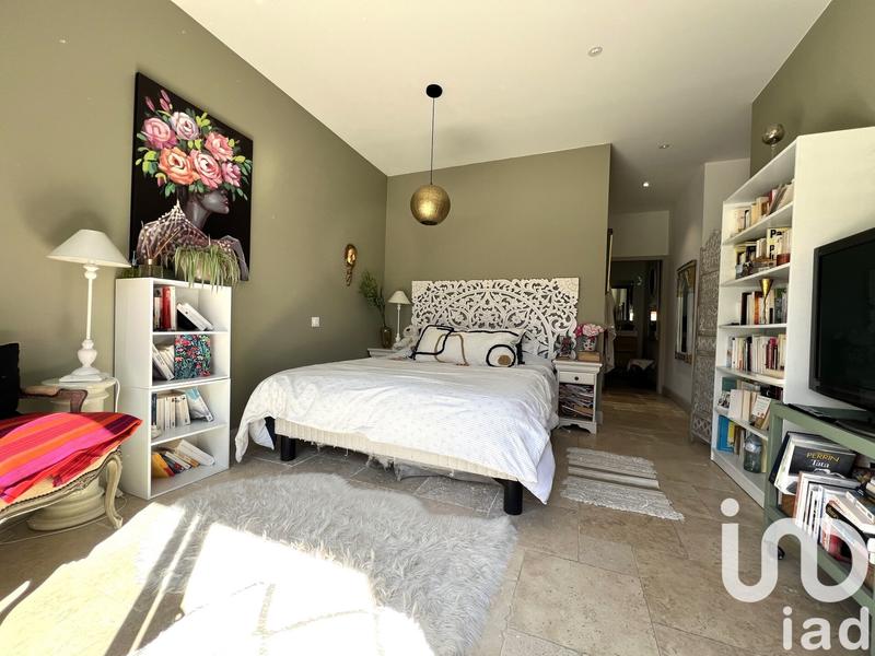 Maison - 198 m² - 5 pièces