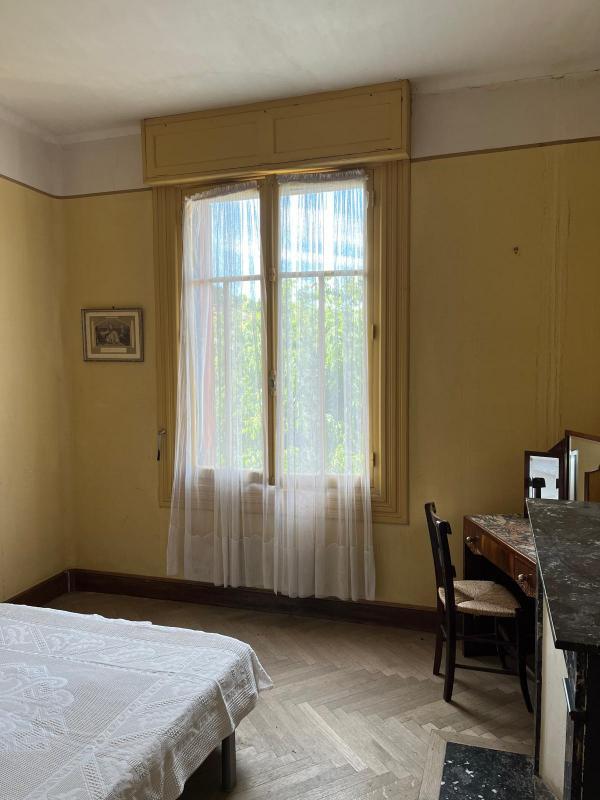 Maison - 162 m² - 10 pièces