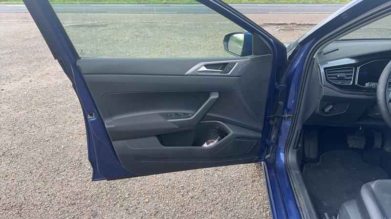 Volkswagen Polo V 1.0 Tsi 110 Dsg7 Style