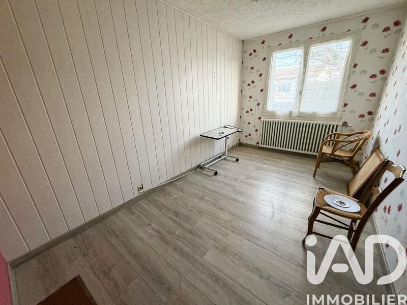 Maison - 97 m² - 5 pièces