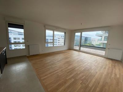 Appartement - 84 m² - 4 pièces