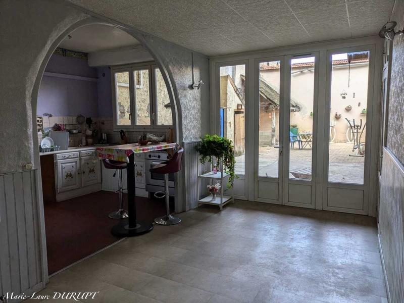 Maison - 160 m² - 8 pièces