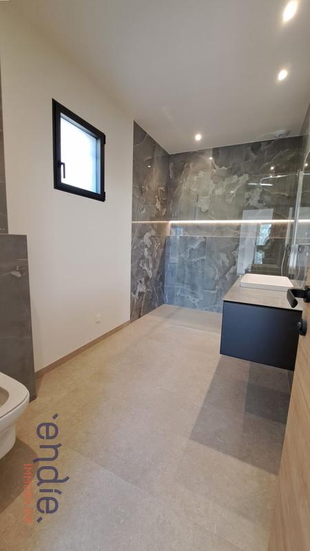 Maison - 154 m² - 4 pièces