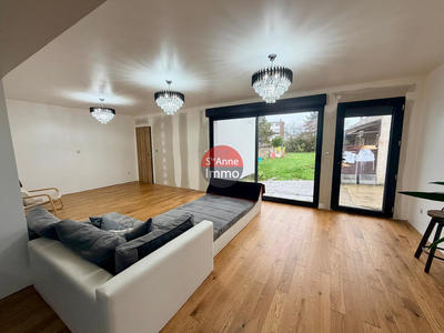 Maison - 138 m² - 5 pièces