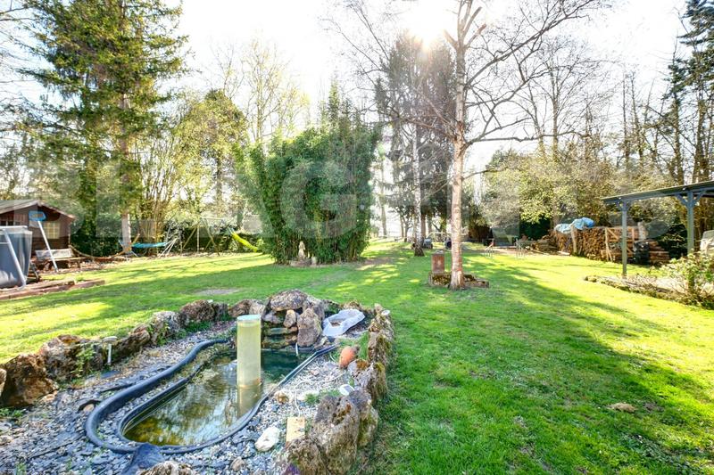 Maison traditionnelle - 191 m² - 9 pièces