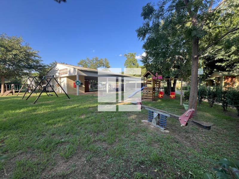 Châlet - 30 m² - 3 pièces