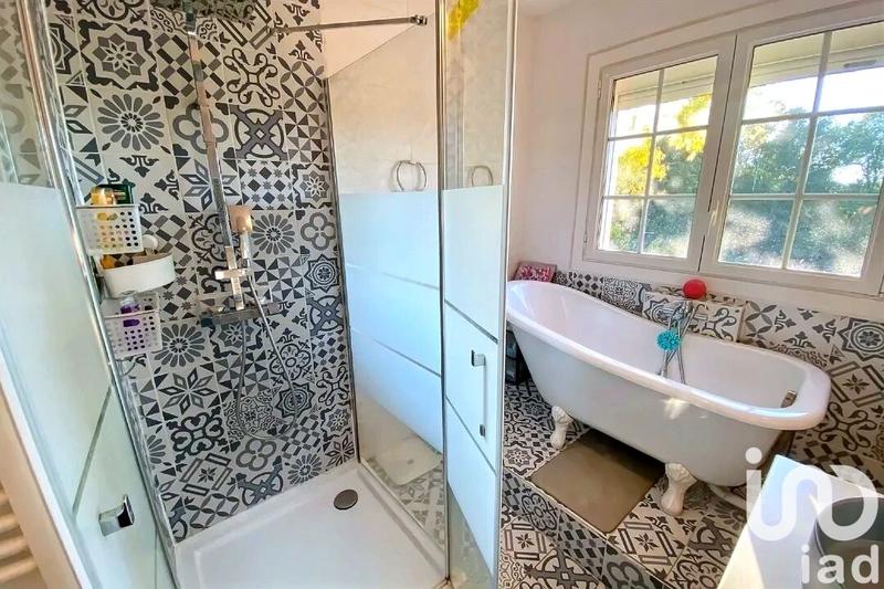 Maison - 190 m² - 7 pièces