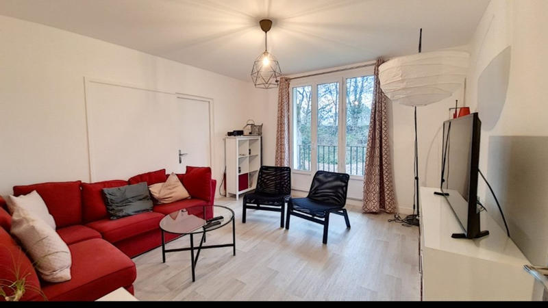 Appartement - 99 m² - 5 pièces