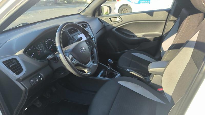 Hyundai i20 1.0 t-GDi 100 Edition Navi - Entretien constructeur