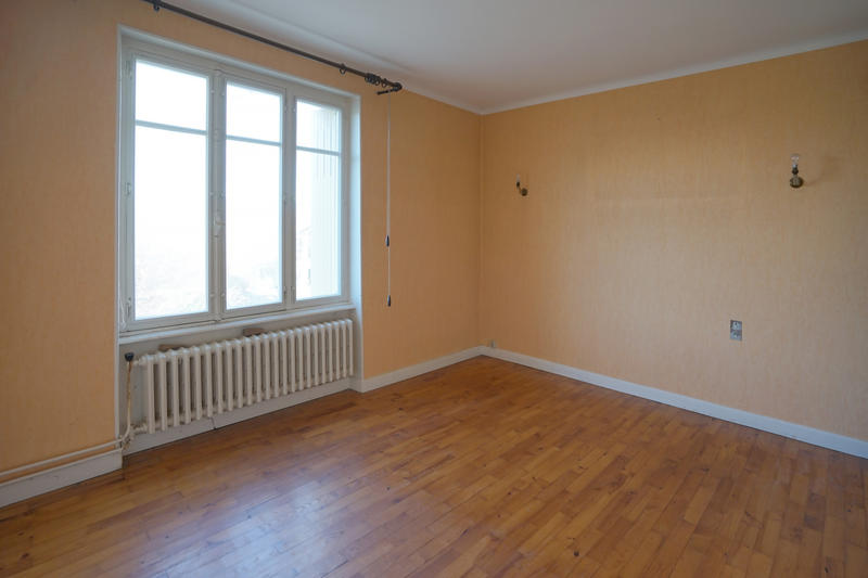 Maison - 165 m² - 7 pièces