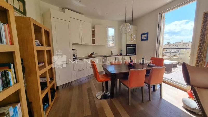 Villa sur toit - 82 m² - 4 pièces