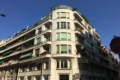 Appartement - 80 m² - 3 pièces