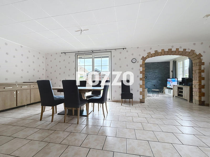 Maison - 105 m² - 5 pièces