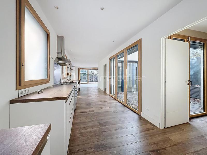 Maison d'architecte - 136 m² - 4 pièces