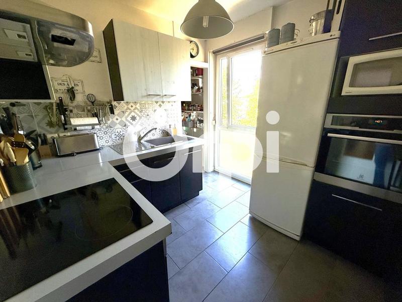 Appartement - 76 m² - 4 pièces