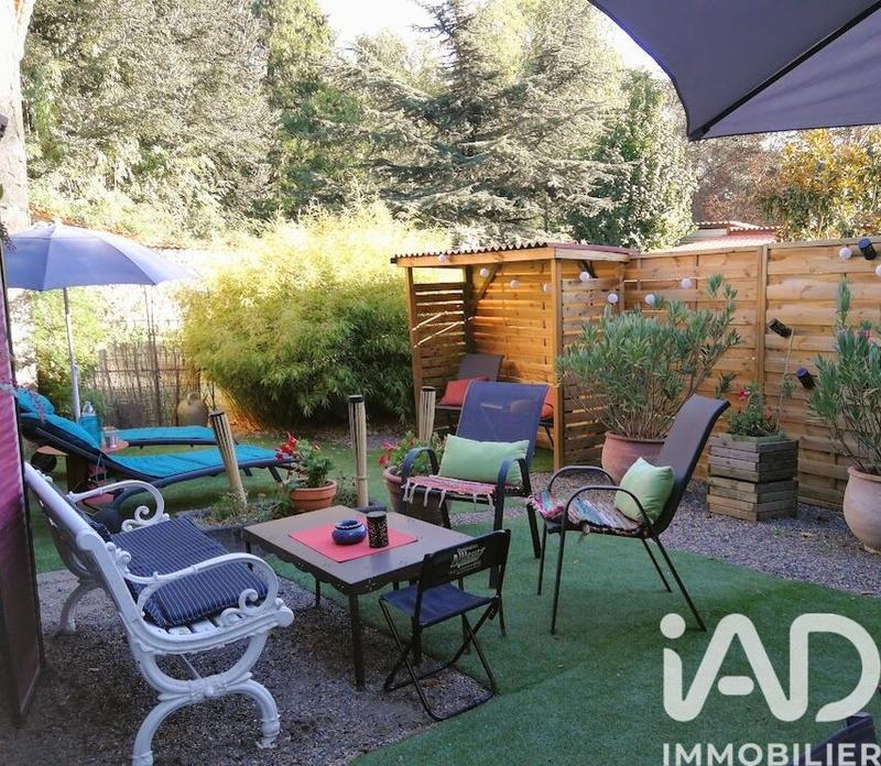 Maison - 425 m² - 11 pièces