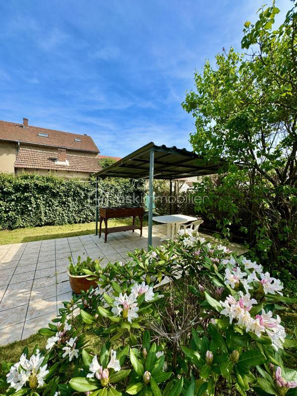 Maison de ville - 168 m² - 7 pièces