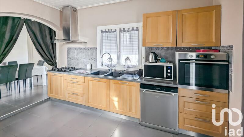 Maison - 105 m² - 5 pièces